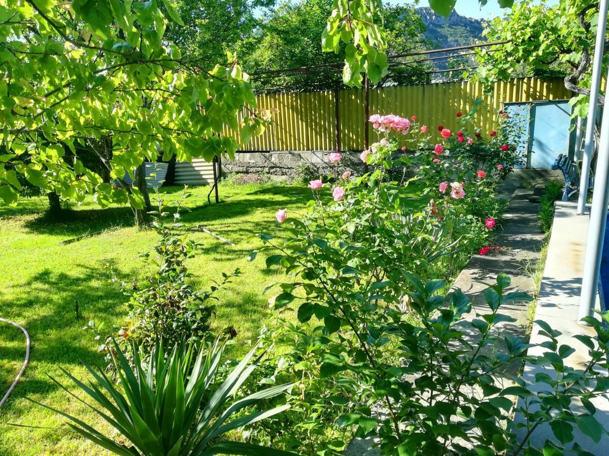 Guest House Green Veranda Mtsʼkhetʼa 外观 照片